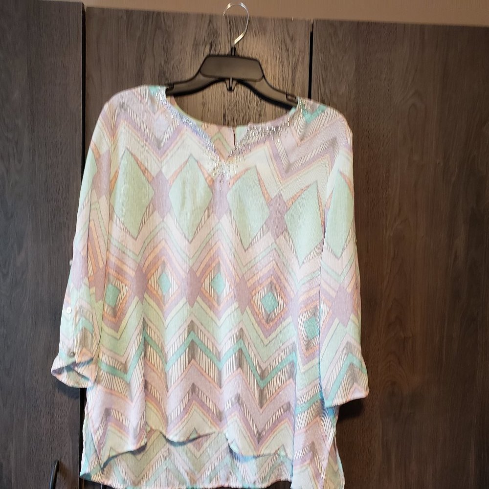 Nice Spring Alfred Dunner Top, New